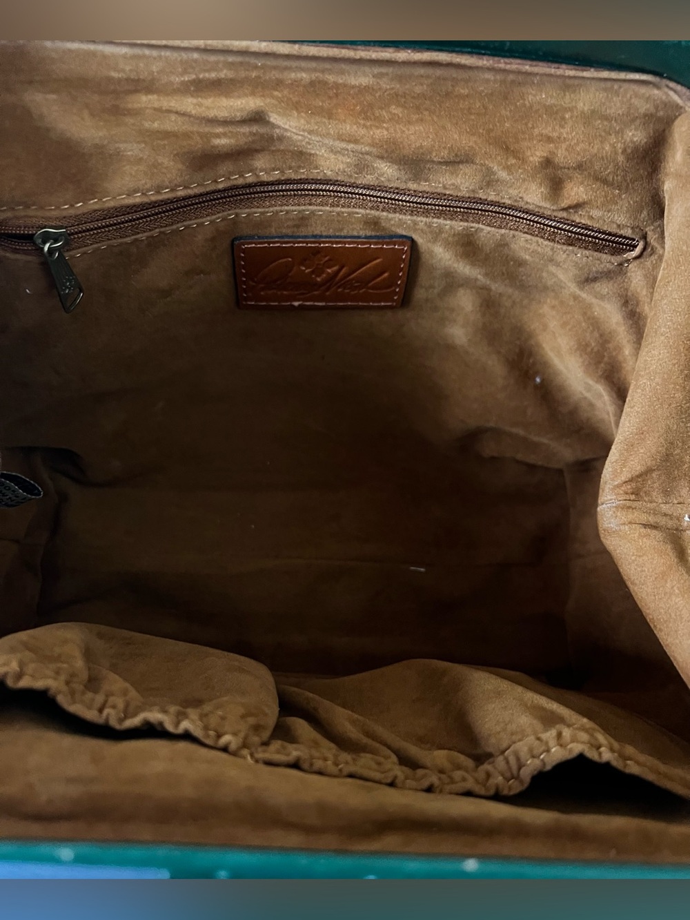 Patricia Nash Leather satchel with top handle and detachable crossbody - Picture 9 of 10